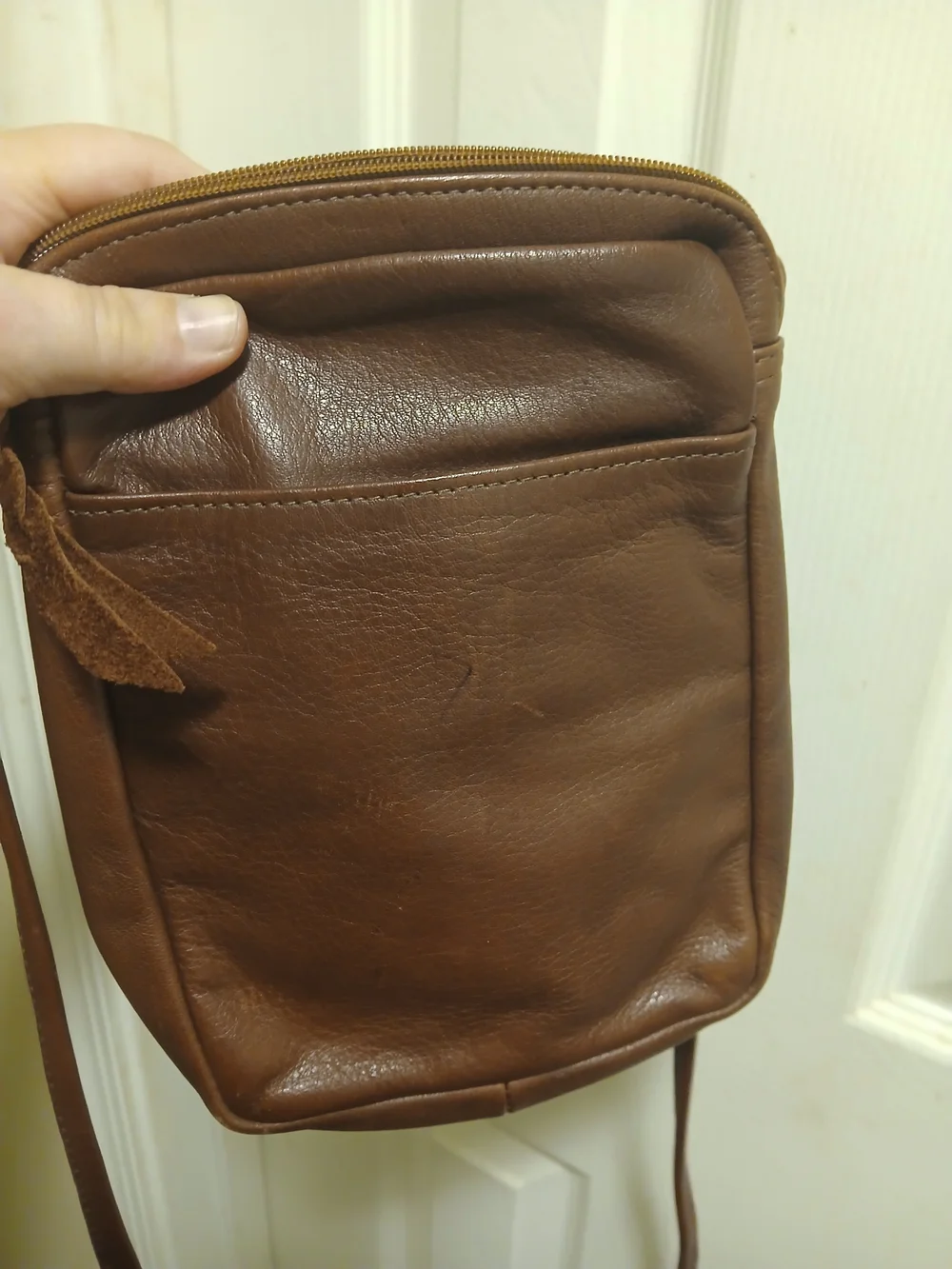 Sven BERKELEY USA Small Brown Leather Crossbody Bag